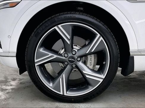 Used 2025 Genesis GV80 3.5T Prestige AWD/4WD image 10