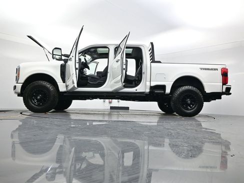 Used 2023 Ford F350 Lariat w/ Lariat Ultimate Package image 63