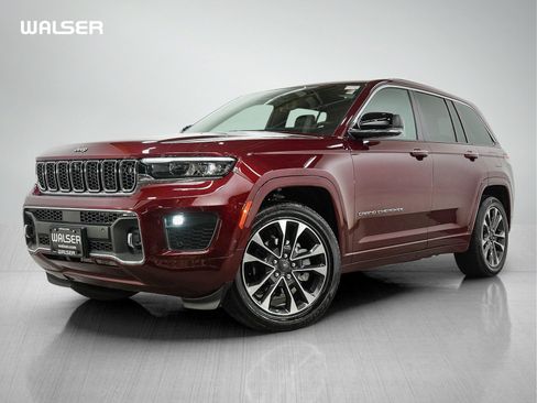 Used 2023 Jeep Grand Cherokee Overland w/ Advanced Protech Group III AWD/4WD image 1