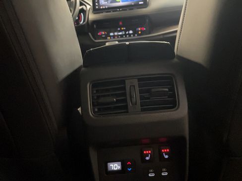 Used 2024 Nissan Rogue Platinum w/ Platinum Premium Package image 25