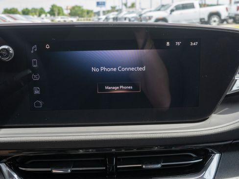 New 2026 Buick Envista Sport Touring FWD image 18