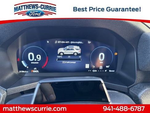 Certified 2025 Ford Explorer Platinum image 18