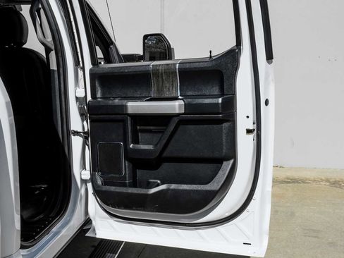 Used 2021 Ford F250 Lariat w/ Lariat Ultimate Package image 54