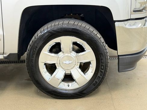 Used 2018 Chevrolet Silverado 1500 LTZ w/ Sport Package AWD/4WD image 4