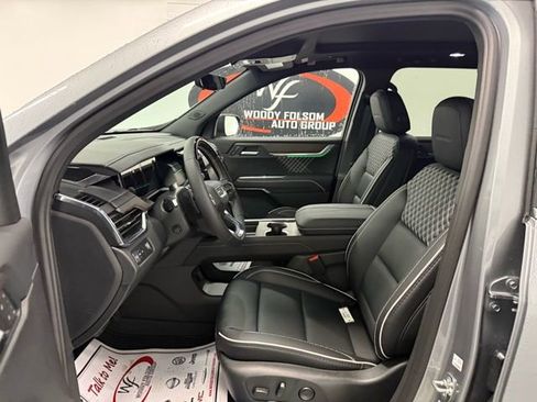 New 2026 GMC Acadia Denali w/ Super Cruise Package image 11