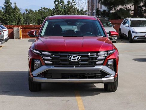 New 2026 Hyundai Tucson Blue SE image 2