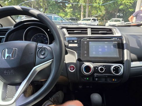 Used 2015 Honda Fit EX image 11
