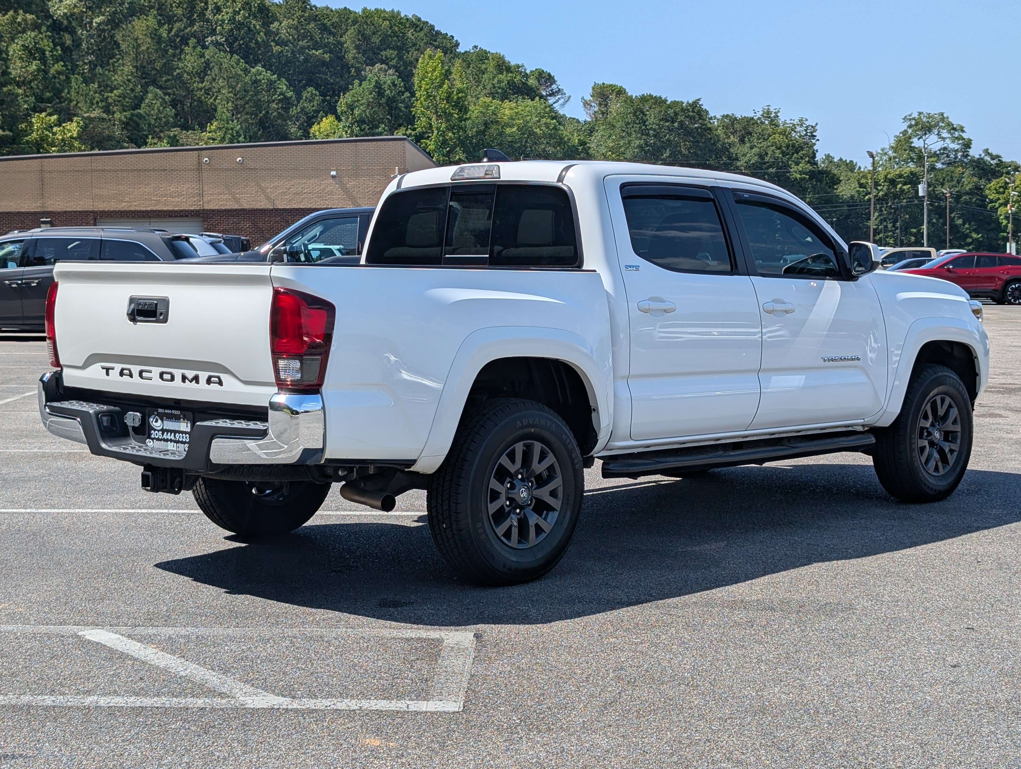 Used 2021 Toyota Tacoma SR5 RWD image 9