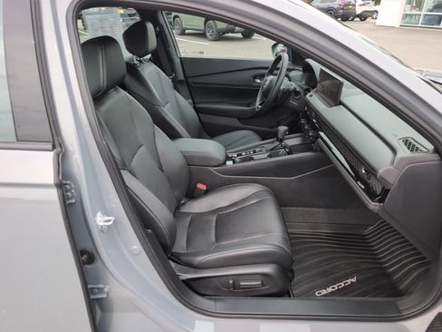 Used 2025 Honda Accord Sport image 10