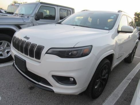 Used 2019 Jeep Cherokee High Altitude AWD/4WD image 3