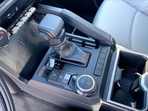 New 2026 Toyota Tacoma SR5 image 7