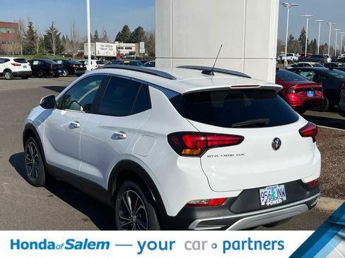 Used 2023 Buick Encore GX Select image 4
