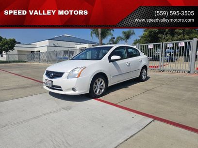 Used 2010 Nissan Sentra 2.0 SL w/ Navigation Pkg