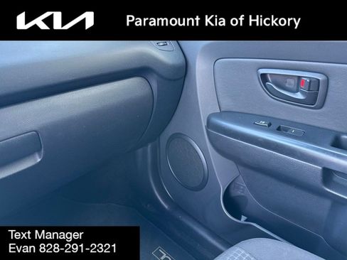 Used 2012 Kia Soul FWD image 24