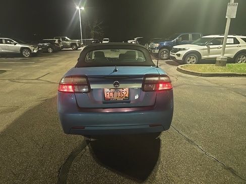 Used 2008 Saab 9-3 2.0T w/ Cold Weather Package image 4