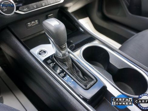 Used 2024 Nissan Altima 2.5 SV image 32