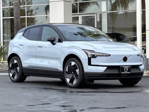 New 2026 Volvo EX30 Plus image 7