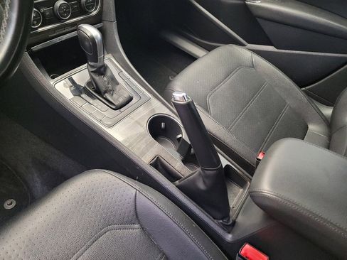 Used 2016 Volkswagen Passat 1.8T SE image 26