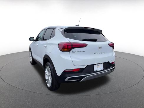Used 2025 Buick Encore GX Preferred image 11