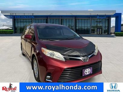 Used 2020 Toyota Sienna LE