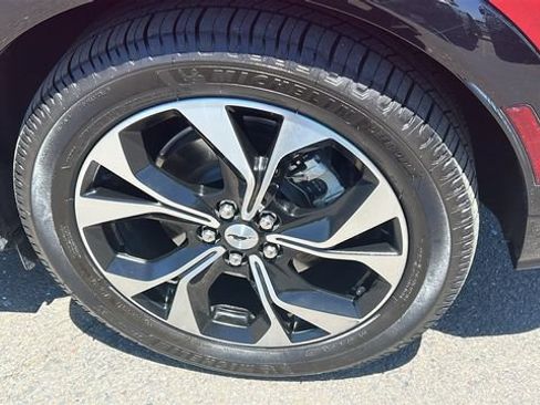 Certified 2022 Ford Mustang Mach-E Premium AWD/4WD image 6