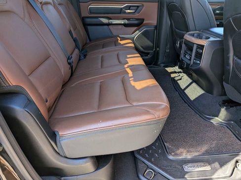 Used 2019 RAM 1500 Limited AWD/4WD image 18
