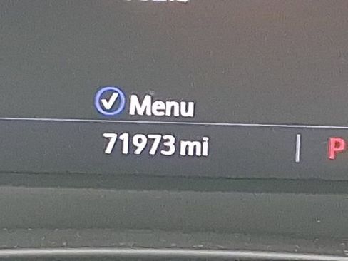 Used 2023 Cadillac XT4 Luxury image 14