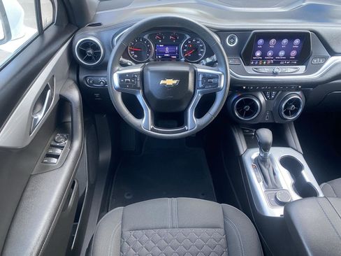 Used 2022 Chevrolet Blazer LT image 11