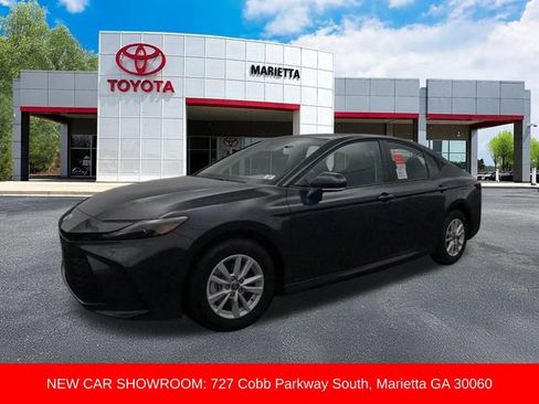 New 2026 Toyota Camry LE FWD image 2
