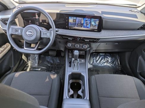 Used 2026 Nissan Kicks S FWD image 20