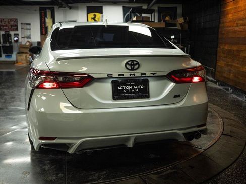 Used 2023 Toyota Camry SE FWD image 6