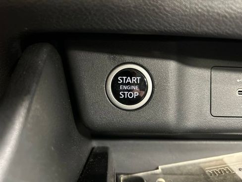 Used 2023 Nissan Rogue SV w/ SV Premium B Package AWD/4WD image 29