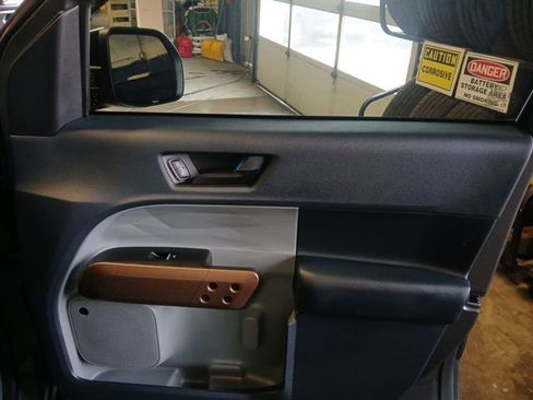 Certified 2024 Ford Maverick Lariat w/ 4K Tow Package image 45