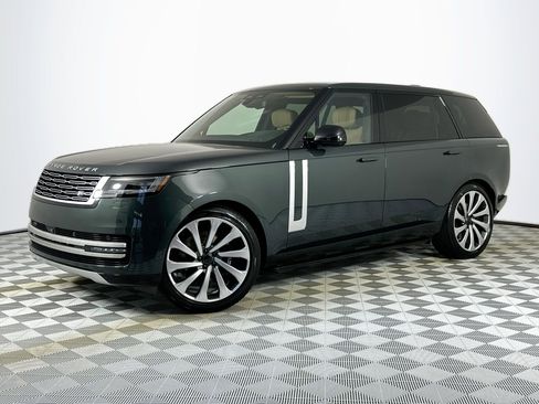 New 2026 Land Rover Range Rover Long Wheelbase Autobiography image 1