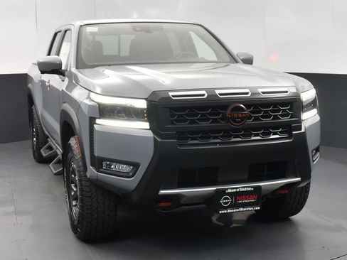 New 2026 Nissan Frontier PRO-4X w/ Pro-4x Convenience Package image 2