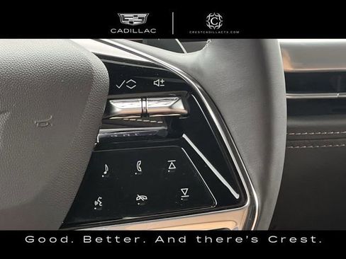 Used 2025 Cadillac Escalade Premium Luxury w/ Touring Package image 14