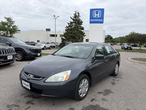 Used 2004 Honda Accord LX image 1