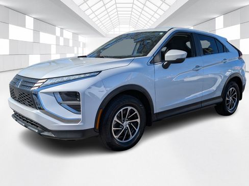 Used 2022 Mitsubishi Eclipse Cross ES image 3