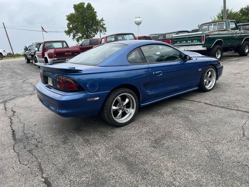 Used 1994 Ford Mustang GT RWD image 4
