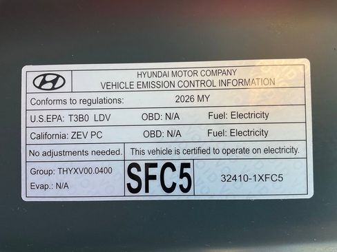 Used 2026 Hyundai Ioniq 9 Limited image 15