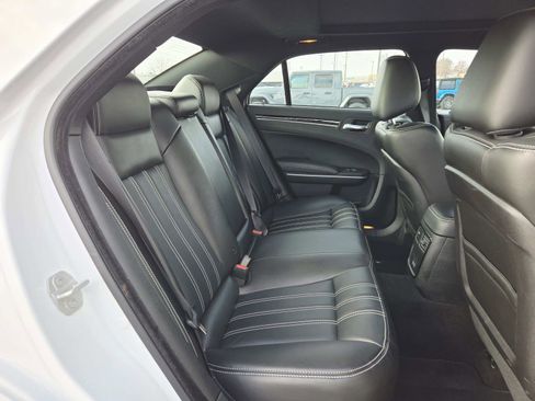 Used 2023 Chrysler 300 S image 17