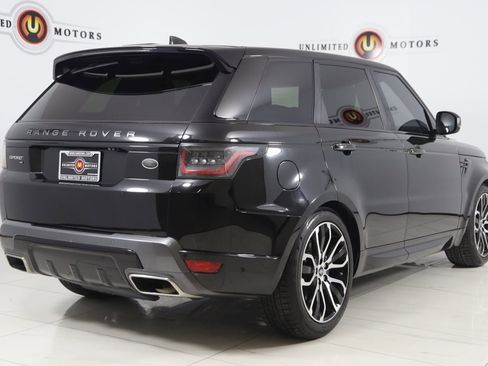 Used 2021 Land Rover Range Rover Sport HSE Silver Edition image 3