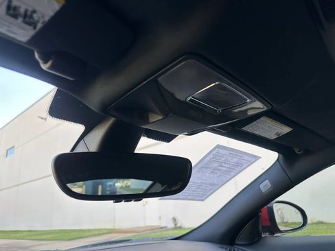 Used 2015 Jaguar F-TYPE R RWD image 32