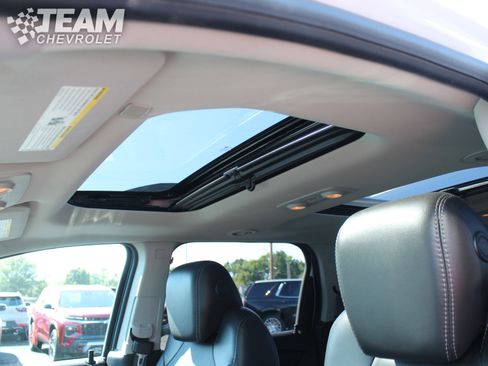Used 2017 GMC Acadia Limited SLT image 12