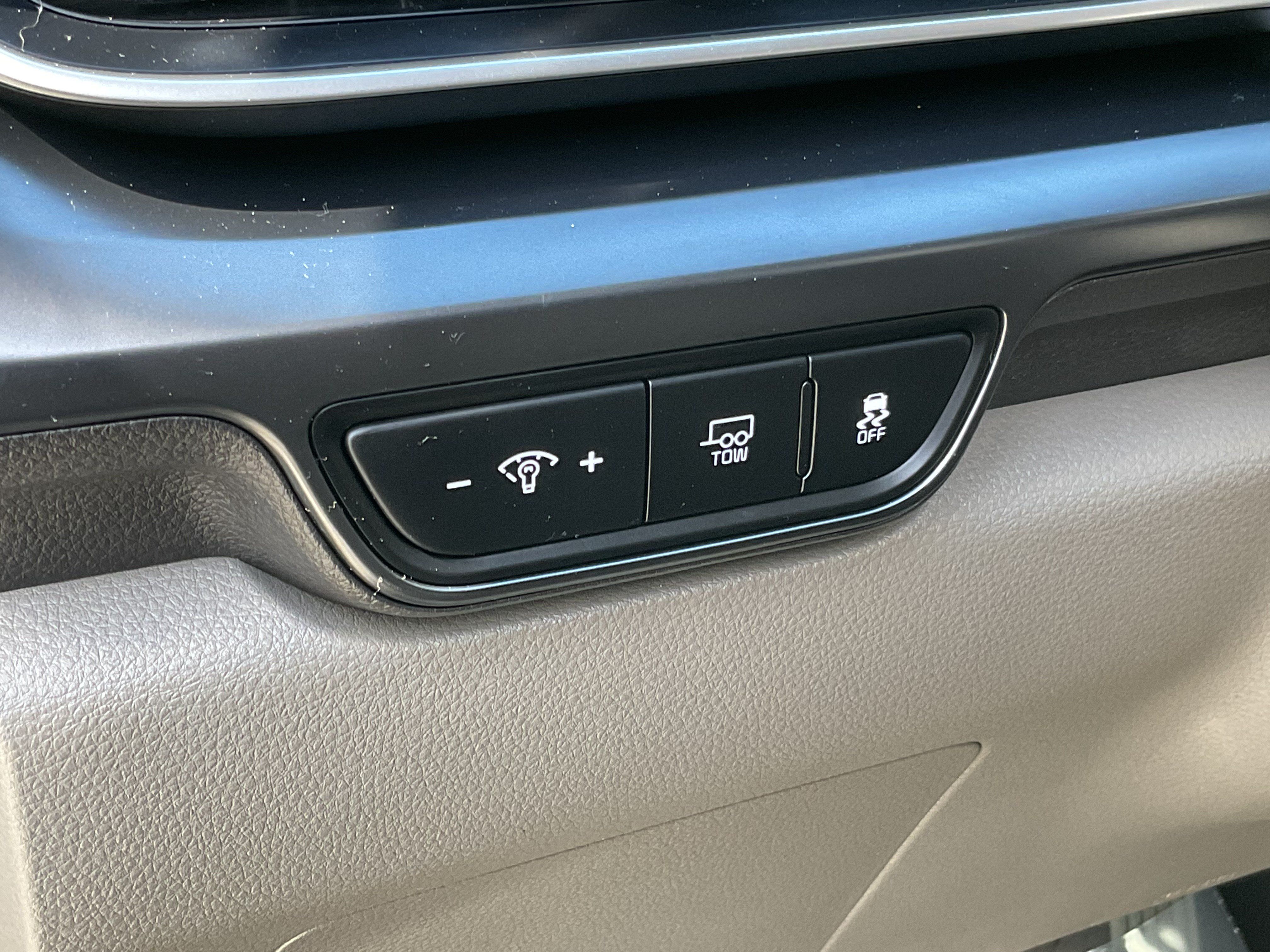 Used 2026 Kia Carnival LXS FWD image 29