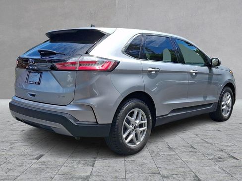 Used 2024 Ford Edge SEL AWD/4WD image 6