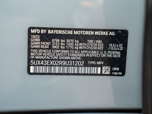 Used 2024 BMW X6 M60i w/ Dynamic Handling Package image 39