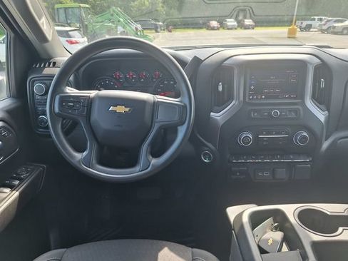 Used 2025 Chevrolet Silverado 2500 Custom w/ Custom Value Package AWD/4WD image 14