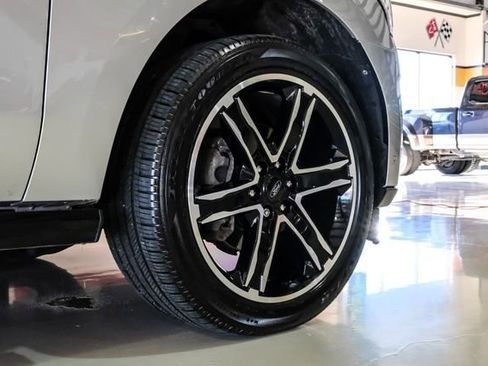 Used 2019 Ford Expedition Limited w/ Equipment Group 303A image 52