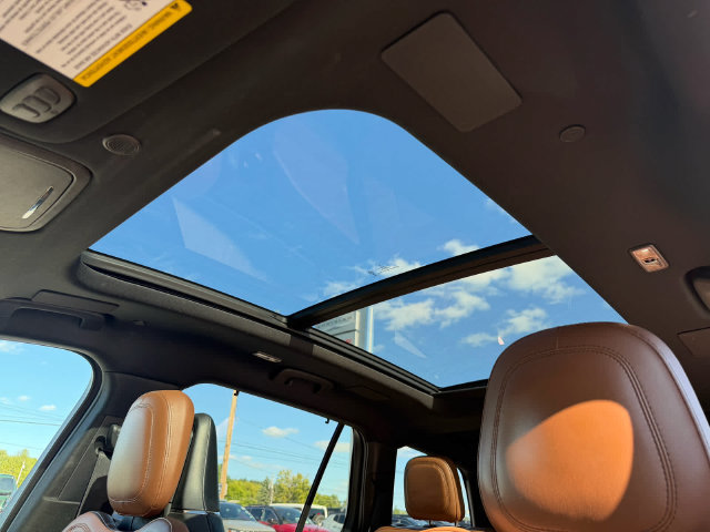 Used 2020 Lincoln Aviator Reserve w/ Equipment Group 202A AWD/4WD image 23